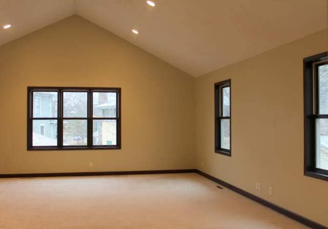 Photo - Spacious, 5bd, 2.5 renovated home in Midway!! AVAILABLE NOW