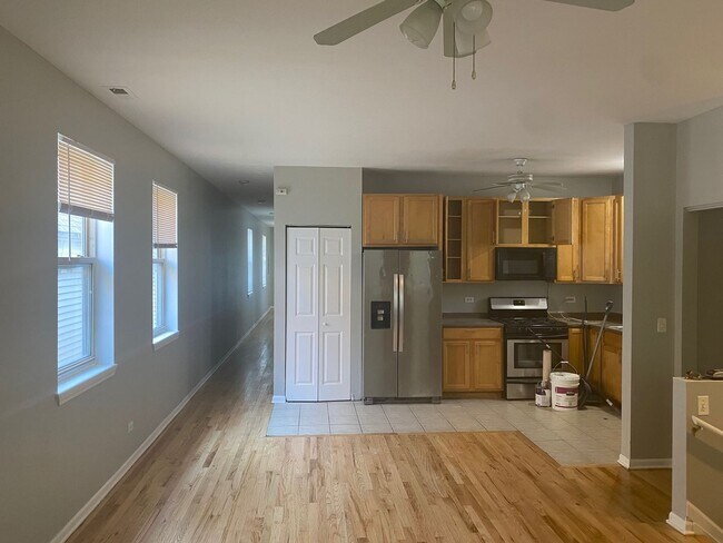 Photo - 7012 S Dorchester Ave Unit 2