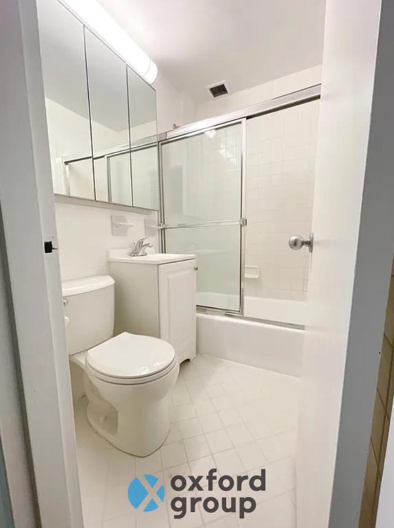 Photo - East 76th Street