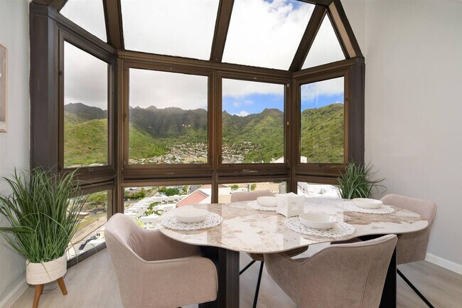 Photo - 531 Hahaione St