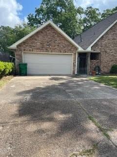 Photo - 1000 Rural St