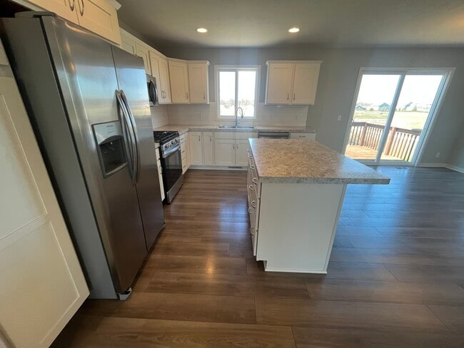 Photo - 3865 Elm Ridge Dr