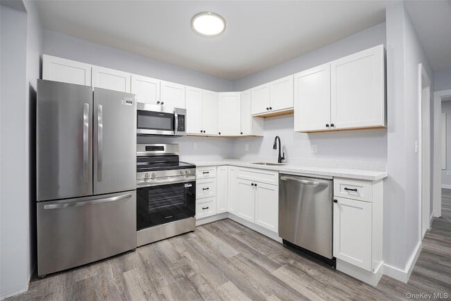 Building Photo - 68 Clark St Unit 2N