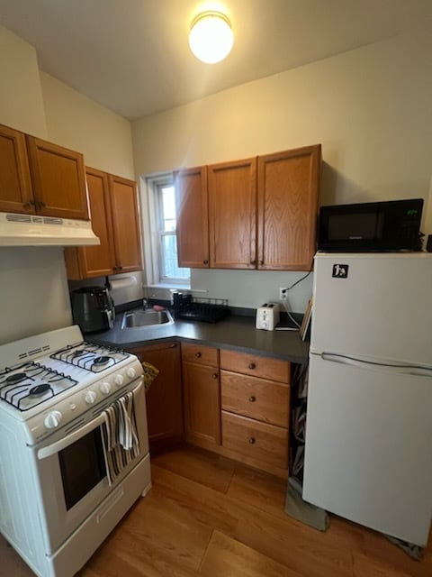 Building Photo - 131 Jersey St Rental