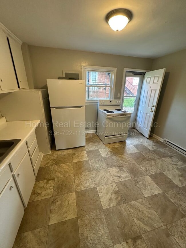 Photo - 1447 Clark Ave Unit 1447-B