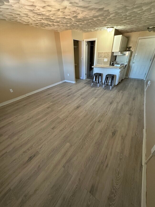 Photo - 52 Westfield St Apartments Unit 31