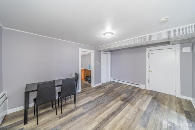 Photo - 42 Crosby Ave