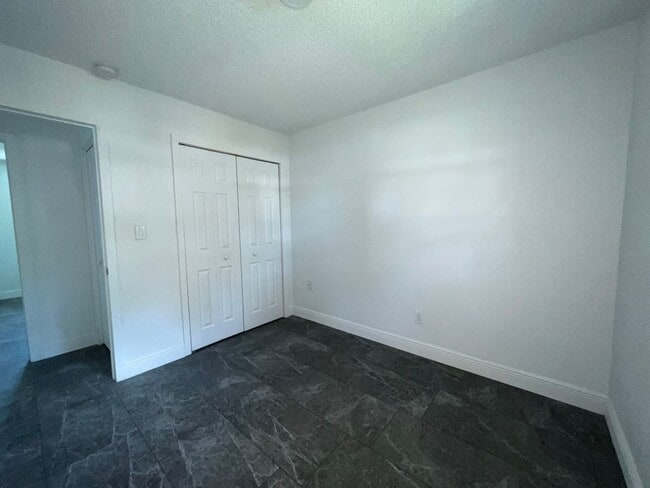 Photo - Fully Renovated 2 Bed, 1 Bath Duplex in th...