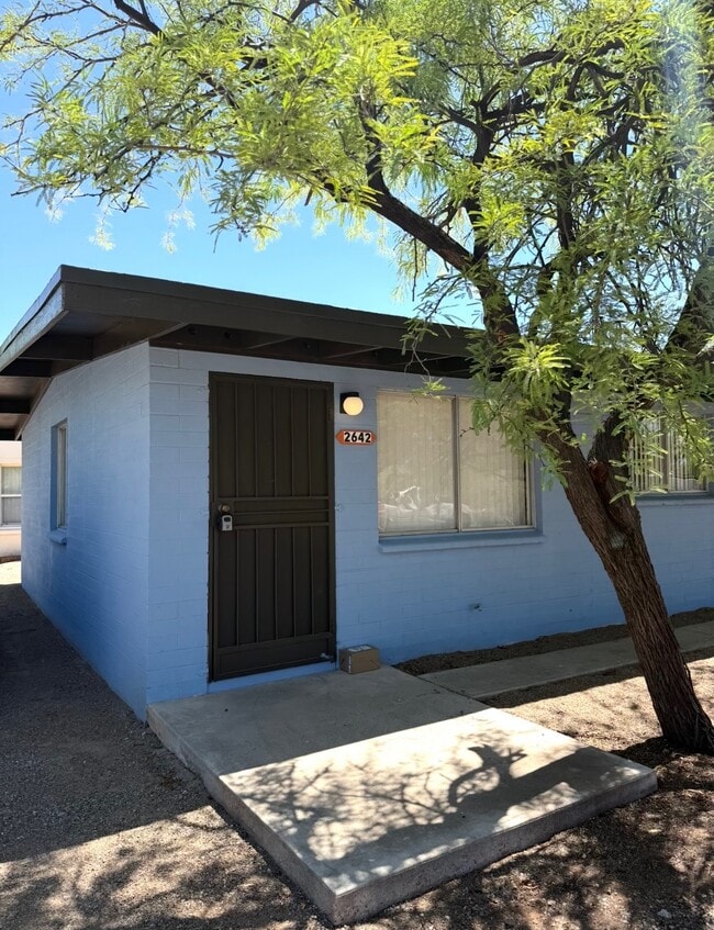 Photo - 2642 N Santa Rita Ave