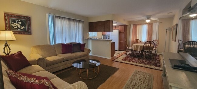 Building Photo - Furnished 2 bedroom Condo Unit 2037