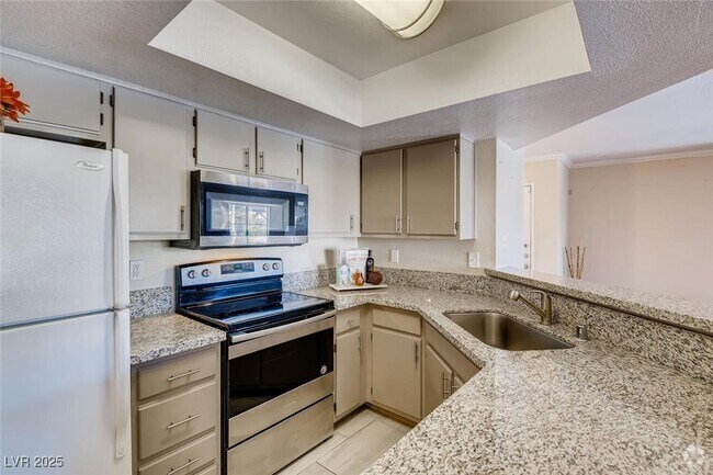 Building Photo - 8600 W Charleston Blvd Unit 2017 Rental
