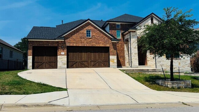Building Photo - 813 Palamos Dr