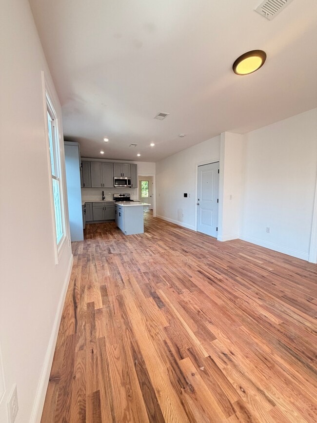 831 S 18th St Unidad 3