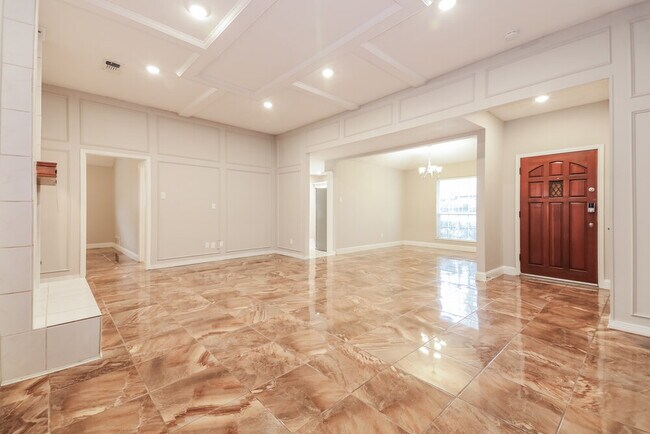 Photo - 306 Cardinal Creek Dr