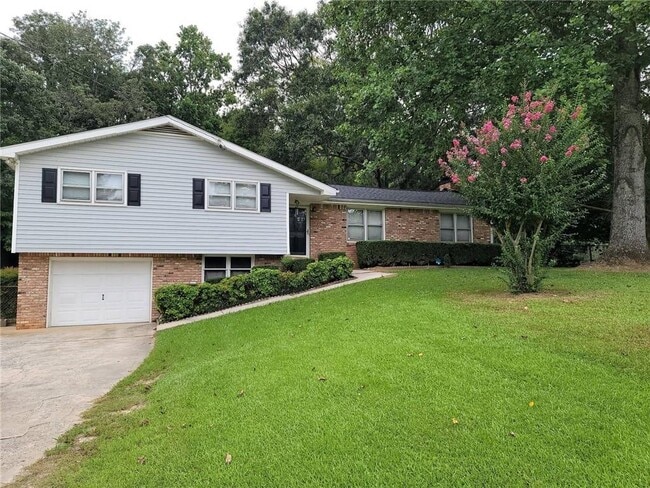 Building Photo - 1476 Dupree Rd Rental