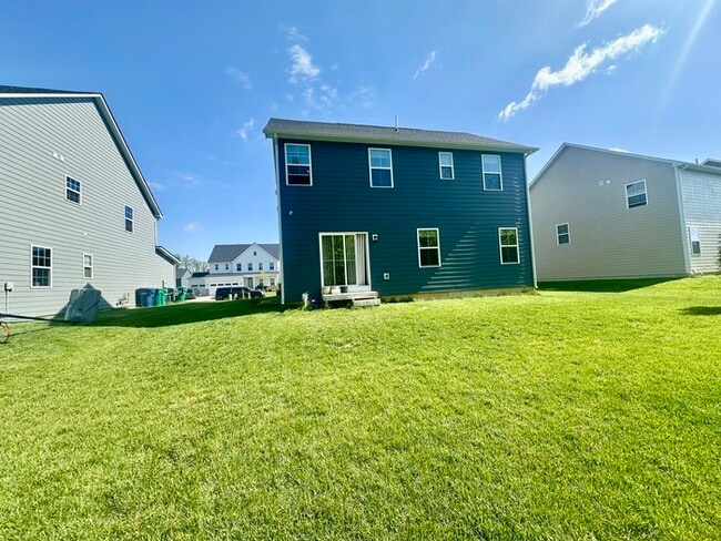 Photo - 2923 Hepburn Cir