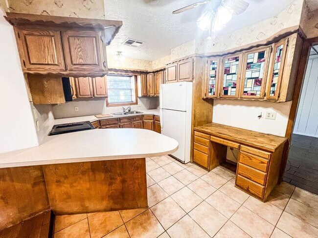 Photo - 501 N Main St Unit 1A