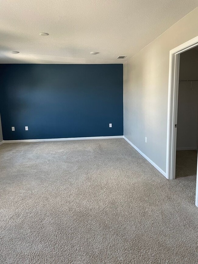 Photo - 4 bedroom 2 bath