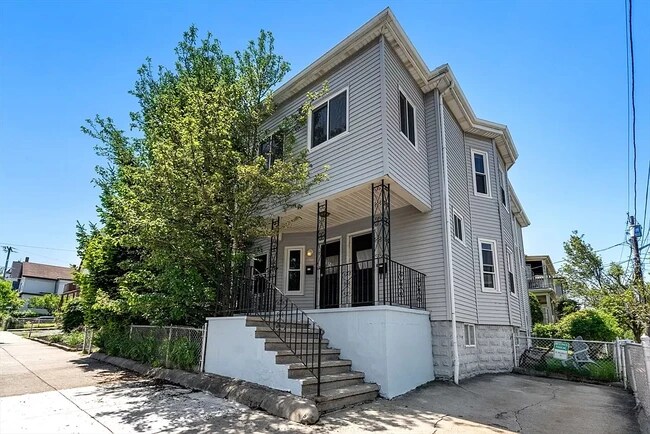 Photo - 39 Medford St Apartments Unit 2