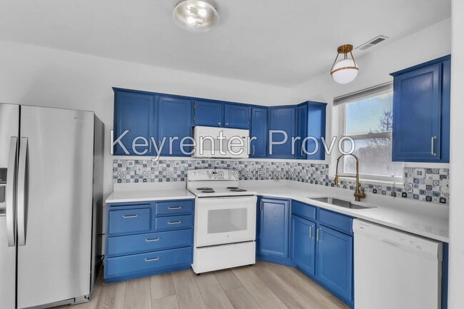 Photo - 1559 Oak Cliff Dr