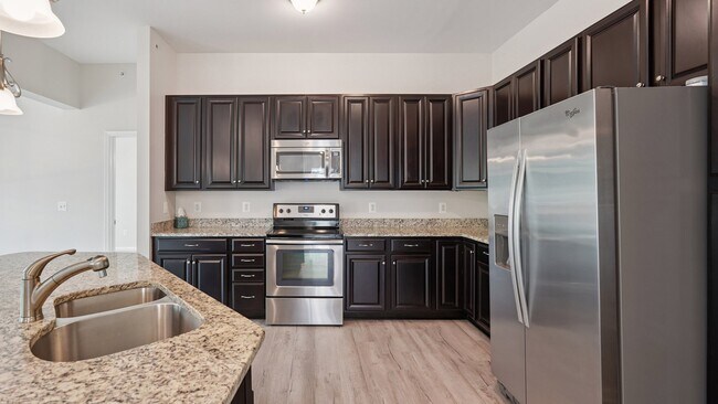 Photo - 160 Burley St