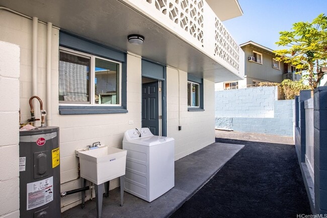 Photo - Manthos 94-322 Pupuole St Unidad 1