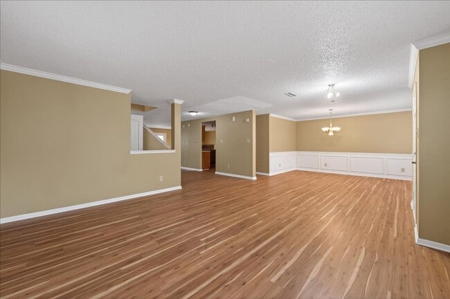 Photo - 12599 Majestic Way