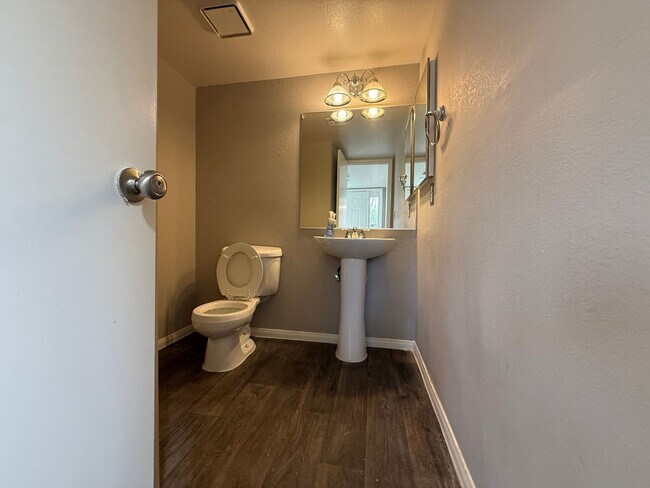 Photo - Townhome for Rent