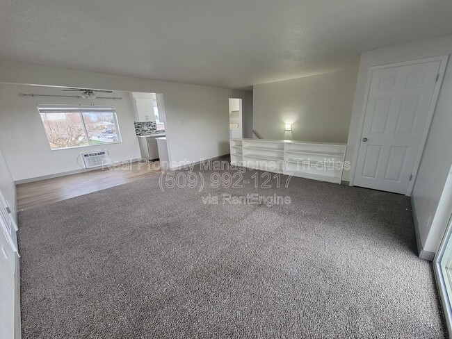 Photo - 1817 Cartmell St Unidad 211