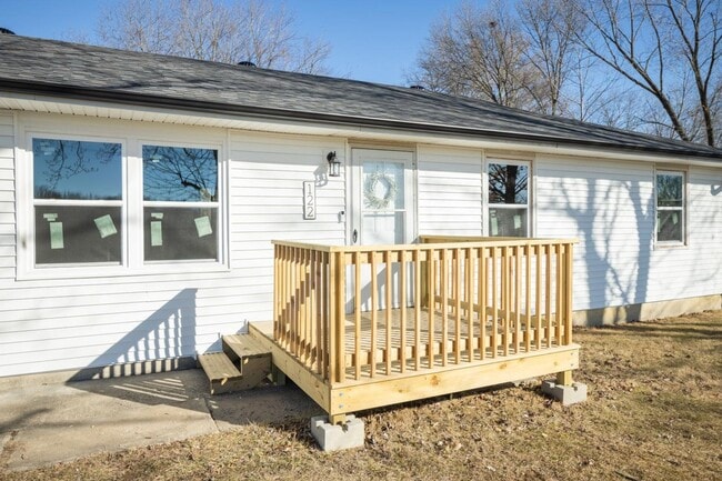 Photo - 122 Willa Ln