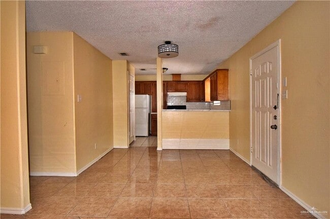 Photo - 9 West Dr Unit 15