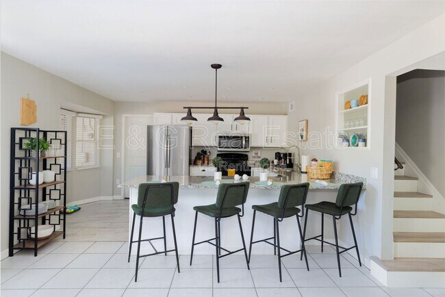 Photo - 3011 S Country Club Way