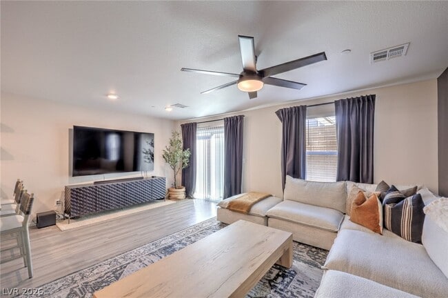 Photo - 4463 Honey Hls Ave