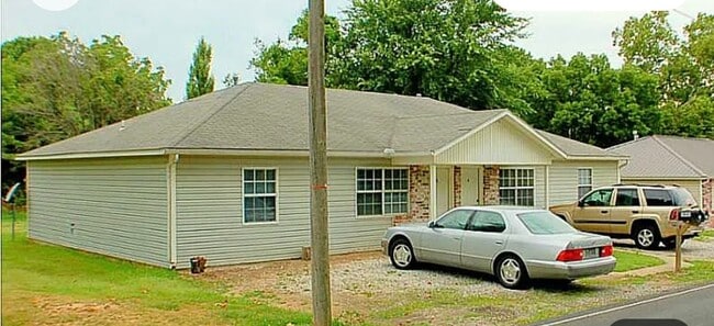 Building Photo - 11683 Landers Rd Unit B