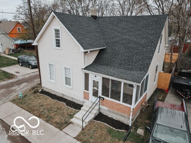 Photo - 352 W 28th St House