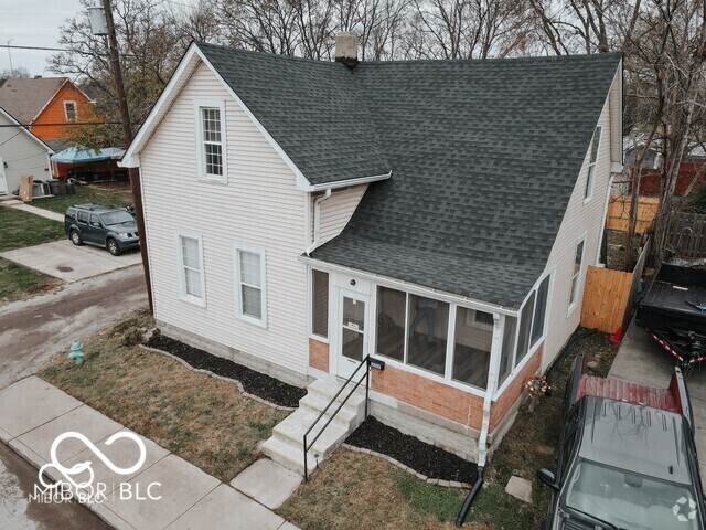 Building Photo - 352 W 28th St Rental