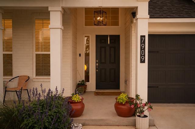 Photo - 7909 Townsend Dr