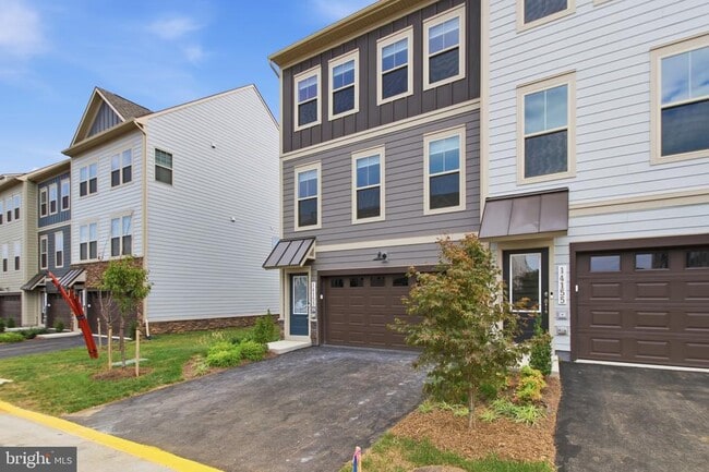 Photo - 14153 Slate St