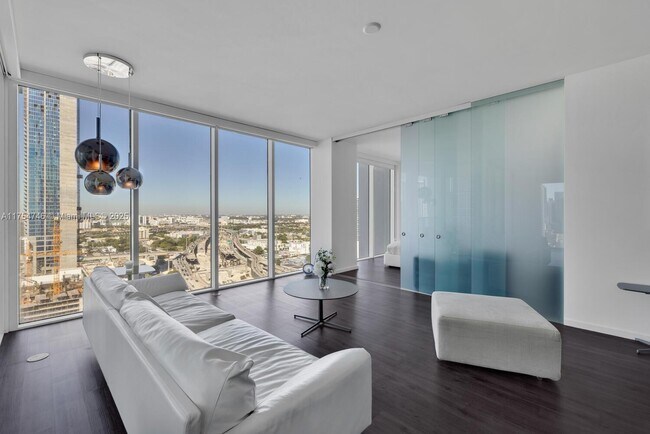 Photo - 1040 Biscayne Blvd Unit 2507