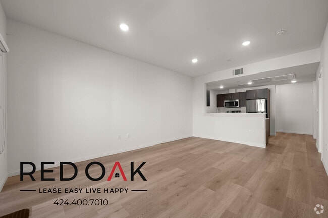 Building Photo - 218 S Occidental Blvd Rental