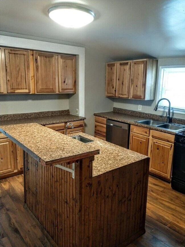 Photo - 4 bedroom house