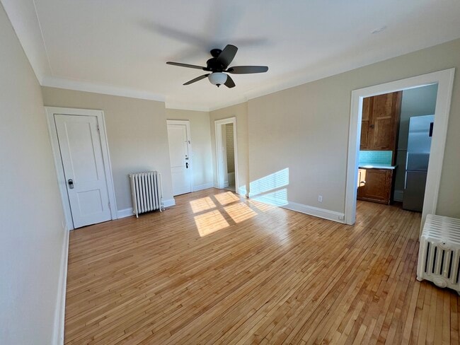 Photo - 244 Cleveland Ave S Unit 3