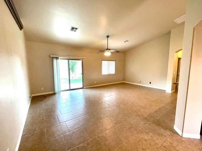 Photo - 3276 Duvall Ave