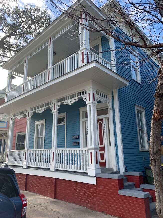 Photo - 905 Montgomery St Unit 1