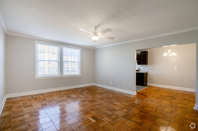 1BR, 1BA - 595SF - Living Area - Unit 1