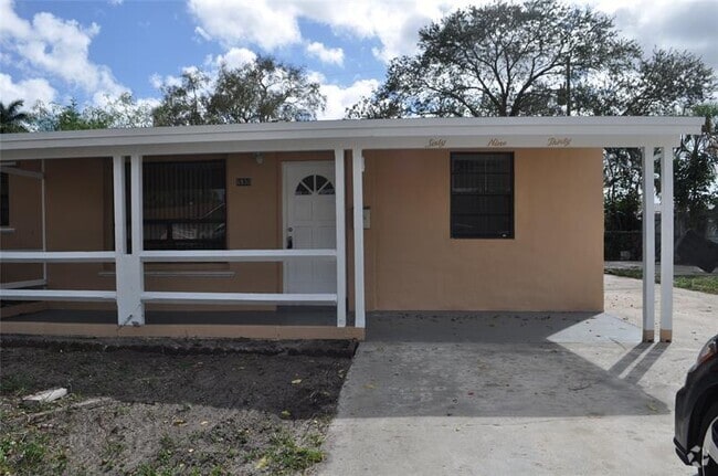 Building Photo - 6930 Liberty St Rental