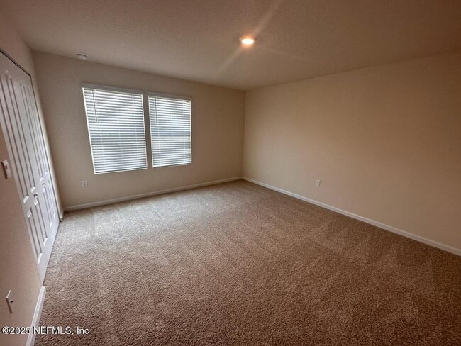 Photo - 272 Talulla Trl