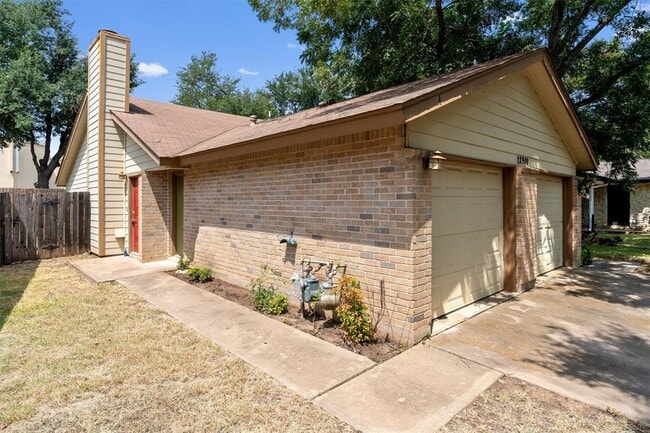 Photo - 12900 Hymeadow Dr