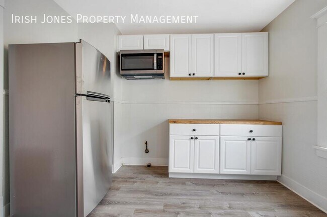 Photo - 128 Crowley Ave Unidad Apt. 2