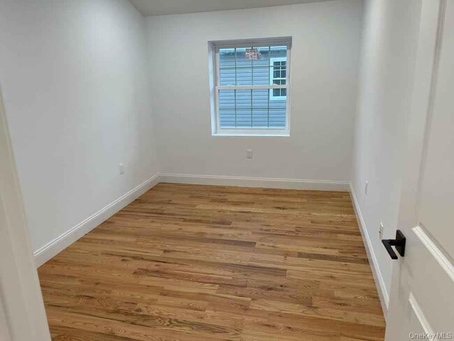 Photo - 115-42-11175 175th St Unit 2